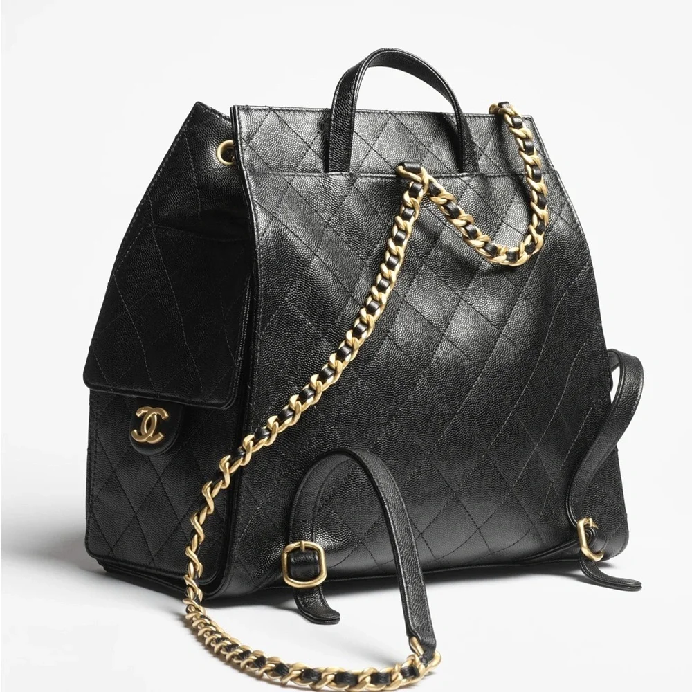 CHANEL 25 Large Backpack Black Quilted Calfskin Leather Gold hardware New